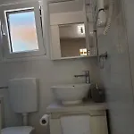 Mobile Nika Кемпинг Биоград-на-Мору