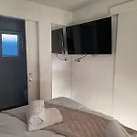 Mobile Nika * Биоград-на-Мору