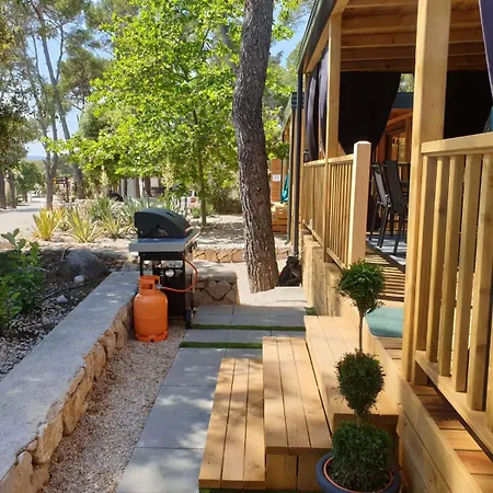 Mobile Nika * Biograd Na Moru